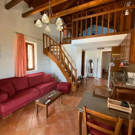 Executive Scorpios With Private Pool Vafkerí