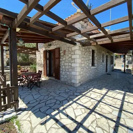 Villa Executive Scorpios With Private Pool Vafkerí